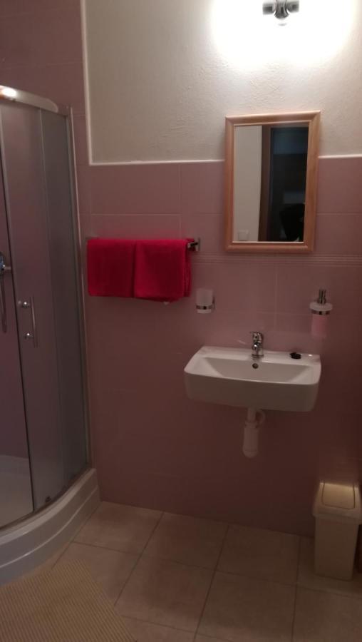 Rekreačné zariadenie Chmelisko Pruzina Extérieur photo